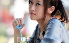 多人运动一个上面一个下面